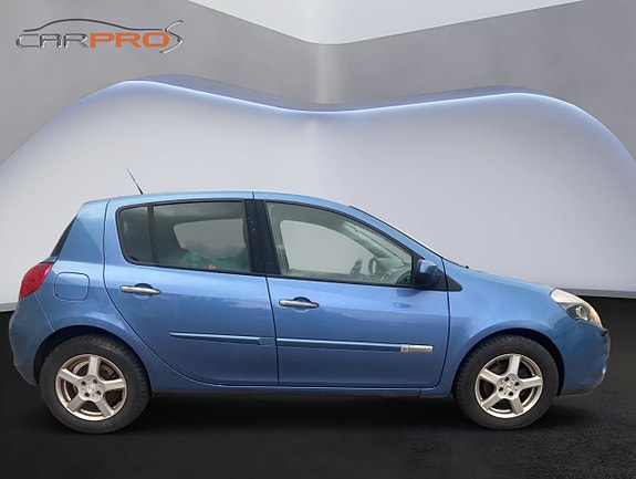 Renault Clio 5 of 10
