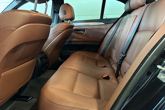 BMW 520d 15 of 21