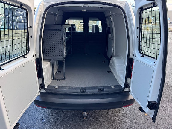 Volkswagen Caddy Maxi 22 of 27