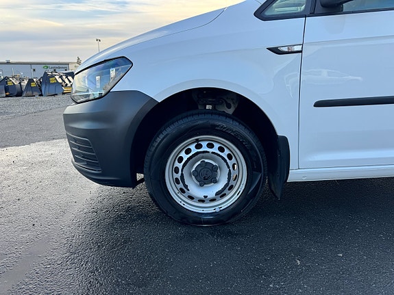 Volkswagen Caddy Maxi 19 of 27