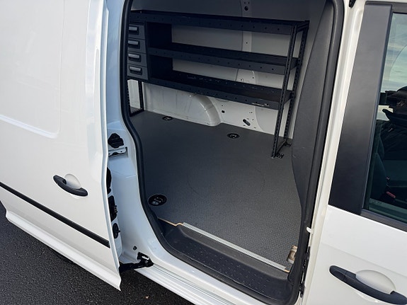 Volkswagen Caddy Maxi 23 of 27