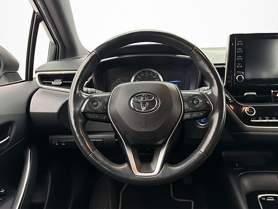 Toyota Corolla 11 of 28