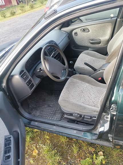 Suzuki Baleno 4 of 5