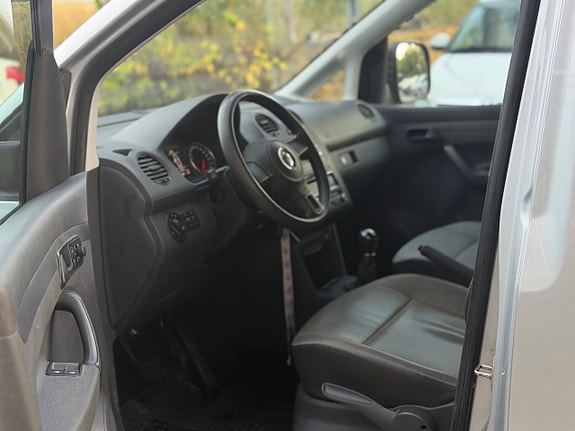 Volkswagen Caddy 6 of 7