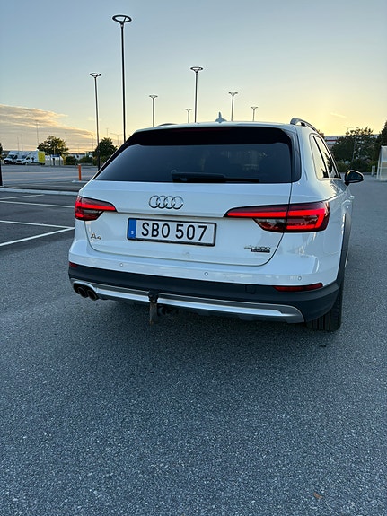 Audi A4 allroad 7 of 14