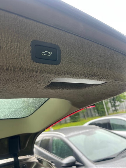 Volvo XC70 9 of 18