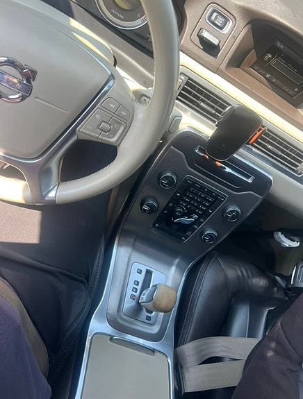 Volvo XC70 10 of 18