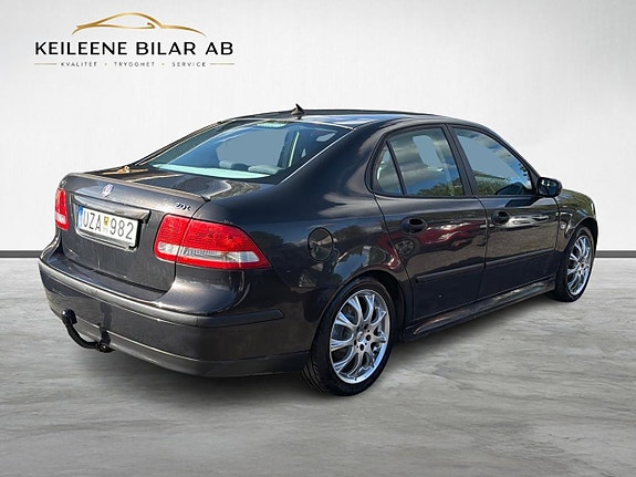 Saab 9-3 8 of 22