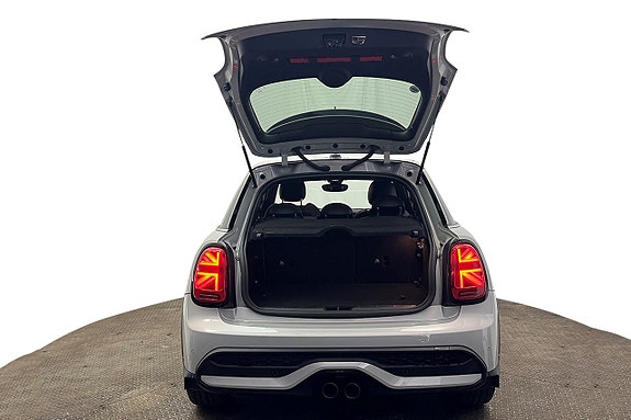 MINI Cooper 5 of 15