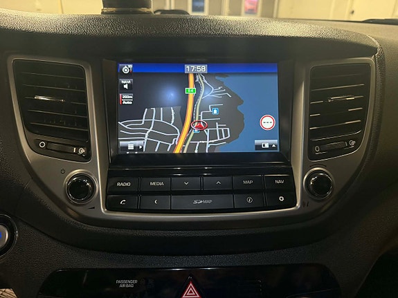 Hyundai Tucson 8 of 15