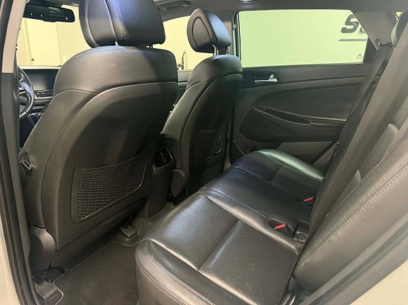 Hyundai Tucson 15 of 15