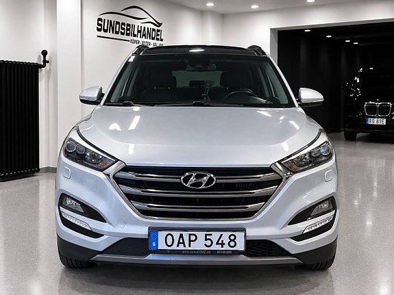 Hyundai Tucson 2 of 15
