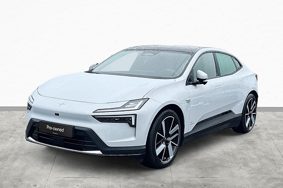 Polestar 4 7 of 15