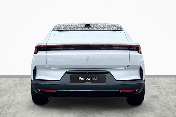 Polestar 4 5 of 15