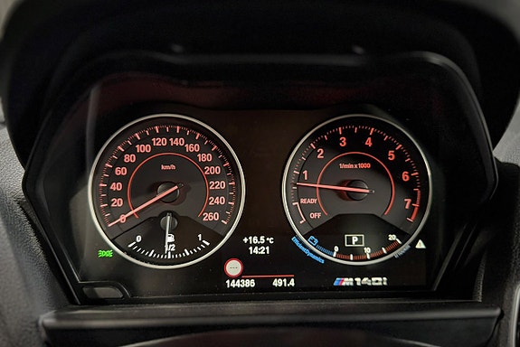 BMW M140i 22 of 23