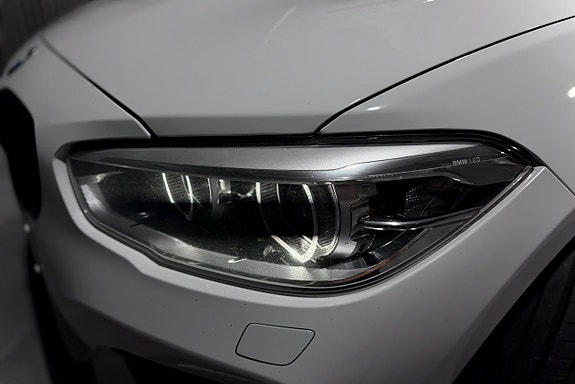 BMW M140i 9 of 23