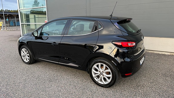 Renault Clio 4 of 11