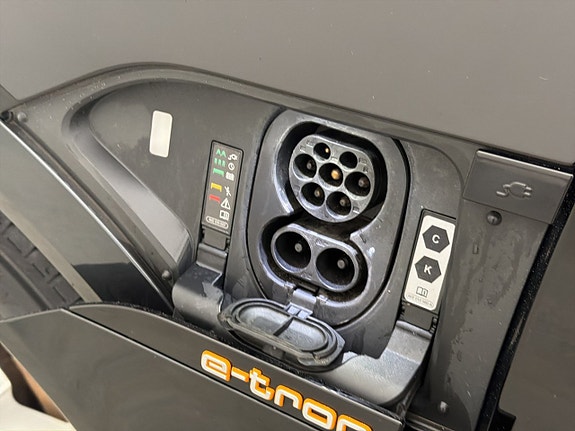 Audi e-tron 30 of 30