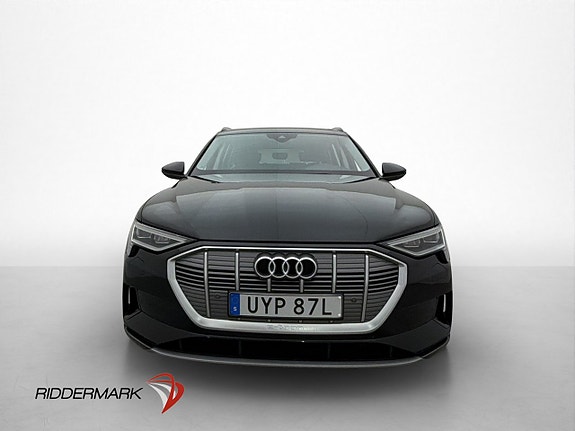 Audi e-tron 3 of 30