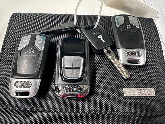 Audi A4 27 of 28