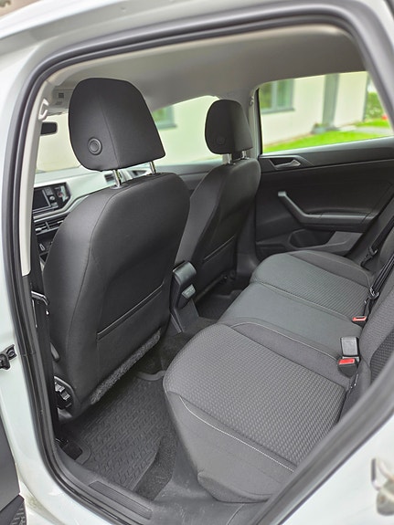 Volkswagen Polo 4 of 4