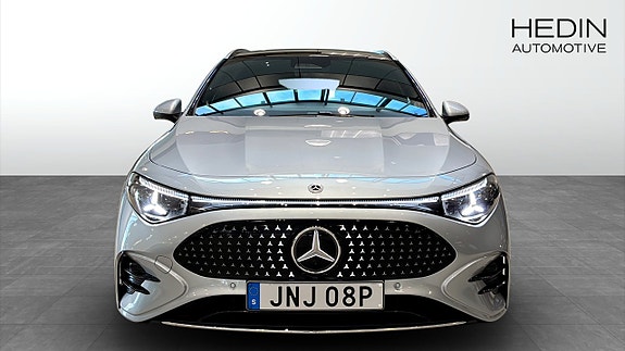 Mercedes-Benz CLA250+ 2 of 25