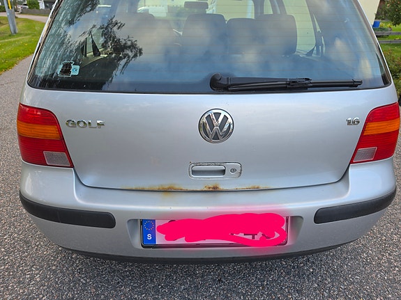 Volkswagen Golf IV 5 of 9