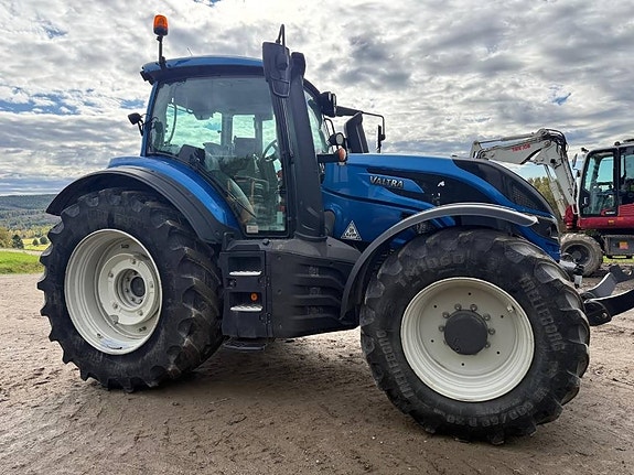 Valtra T 254 Versu 6 of 10