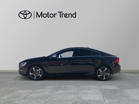 Volvo S60 3 of 11