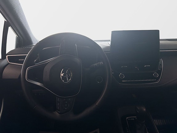 Toyota Corolla 9 of 15
