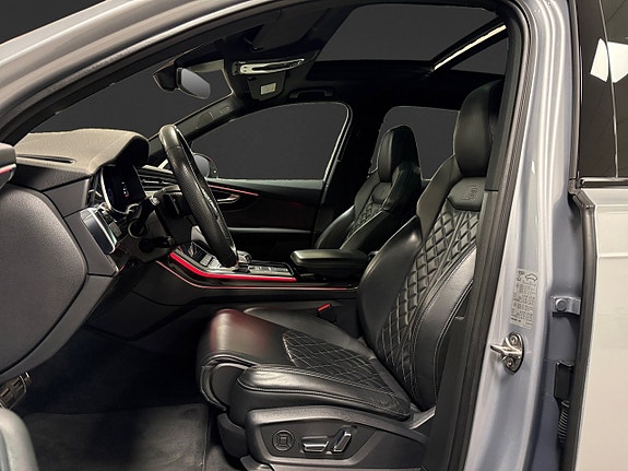 Audi Q7 8 of 23