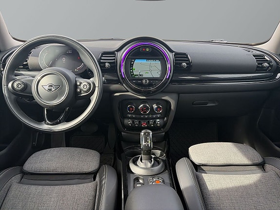 MINI Clubman Cooper S 9 of 17