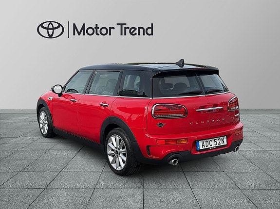MINI Clubman Cooper S 2 of 17