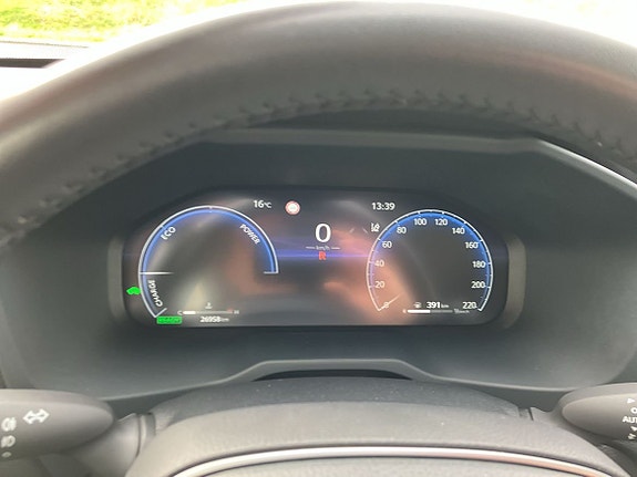 Toyota RAV4 17 of 20