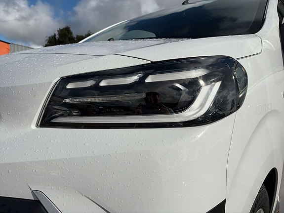 Toyota Proace 23 of 24