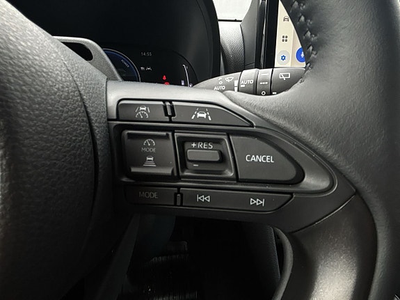 Toyota Yaris Cross 21 of 23