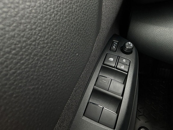 Toyota Yaris Cross 20 of 23
