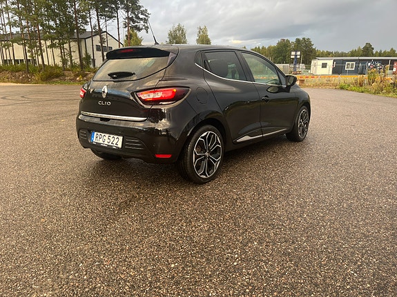 Renault Clio IV 4 of 7