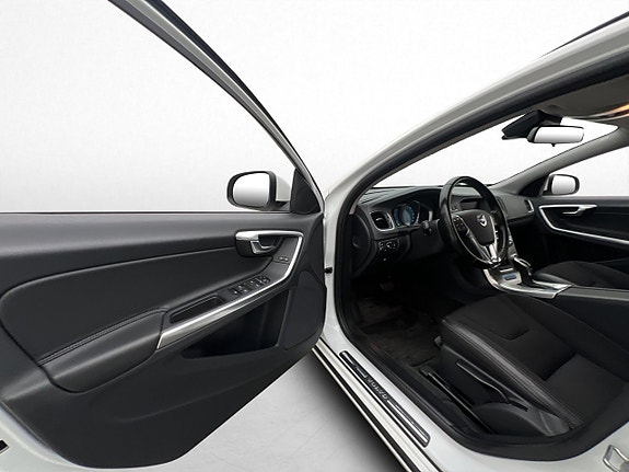 Volvo V60 29 of 29