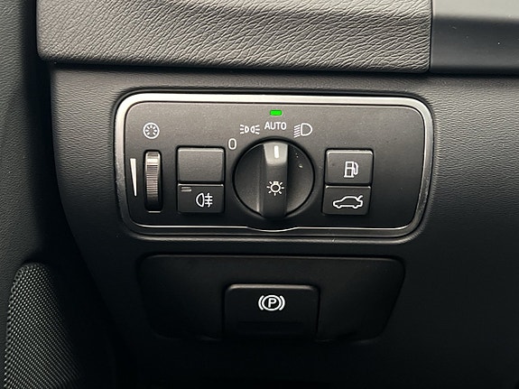 Volvo V60 24 of 29