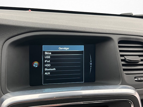Volvo V60 20 of 29
