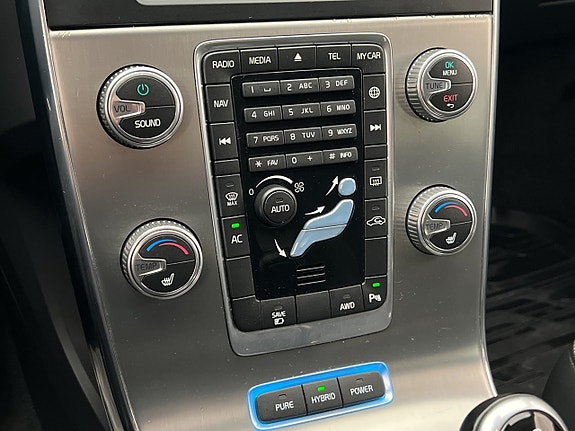 Volvo V60 21 of 29