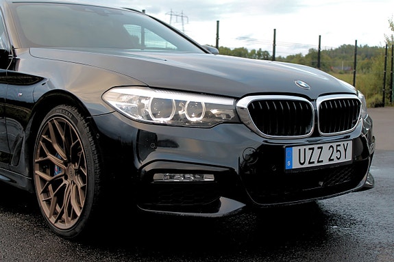 BMW 540d 3 of 30