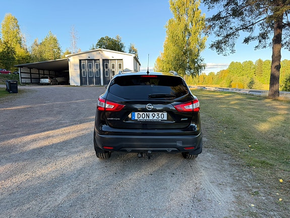 Nissan Qashqai 10 of 13