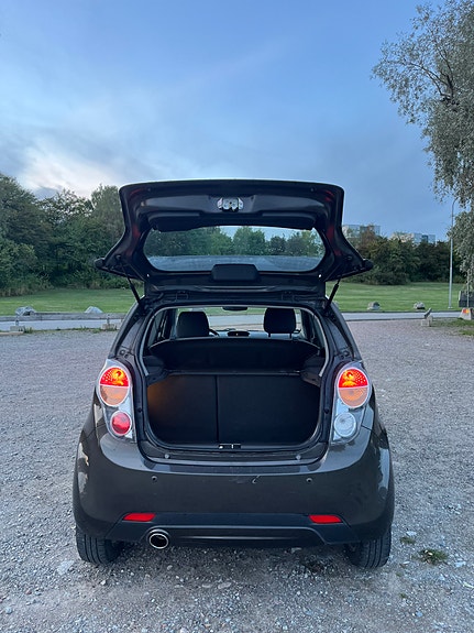 Chevrolet Spark 7 of 9