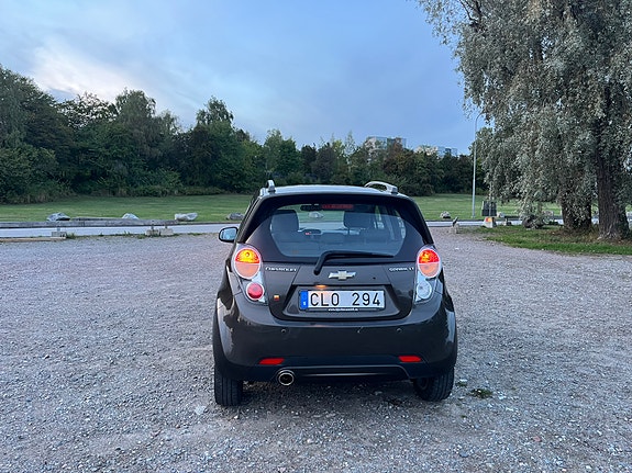 Chevrolet Spark 4 of 9