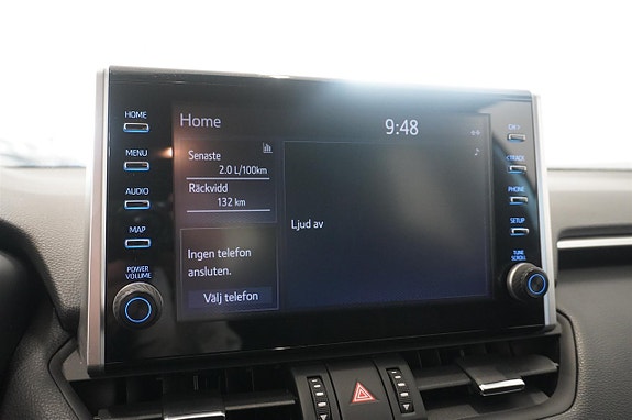Toyota RAV4 10 of 12