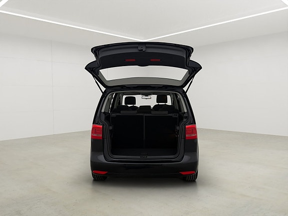 Volkswagen Touran 28 of 30
