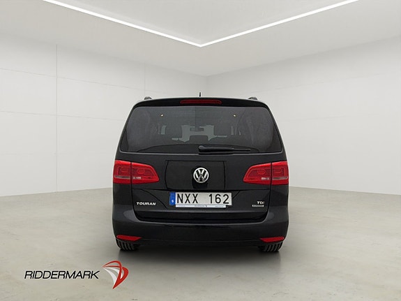 Volkswagen Touran 6 of 30