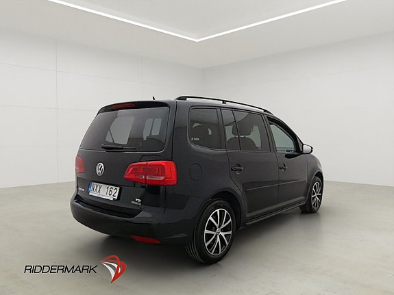 Volkswagen Touran 8 of 30